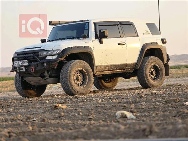 تۆیۆتا FJ کرۆزەر 2015  بۆ فرۆشتن لە عێراق - هەولێر